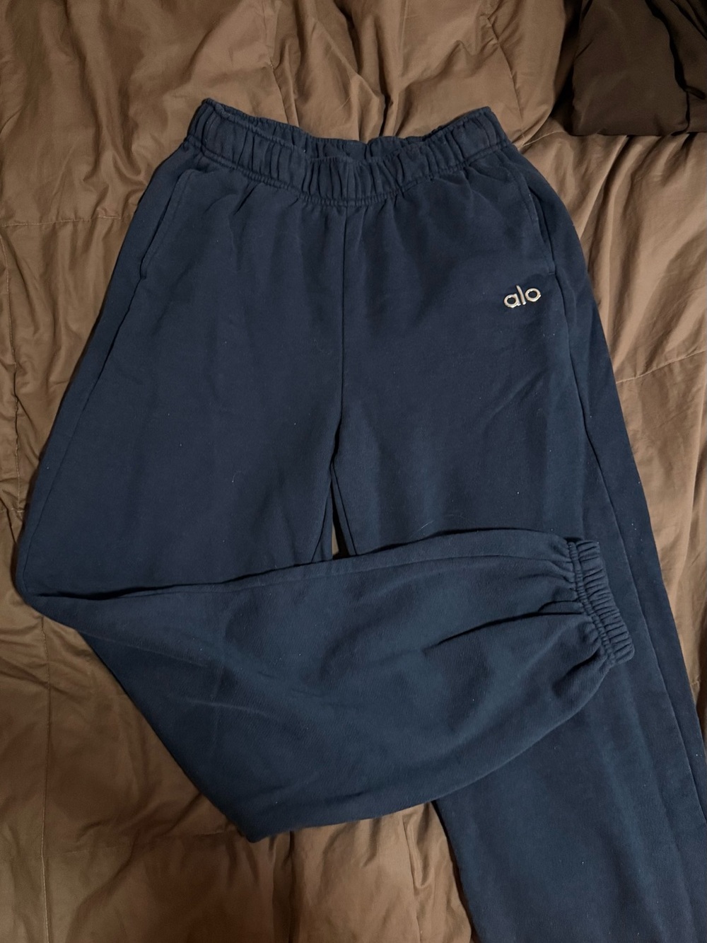 ALO Yoga Navy Sweatshirt & Joggers Set - Size XS - Picture 3 of 3
